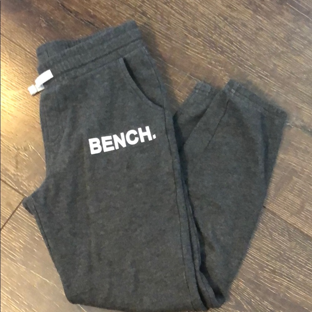 Bench sweatpants Boys size 10/12 (LG)
